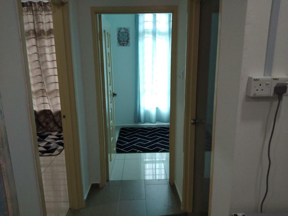 Z&M homestay Jertih Luaran gambar